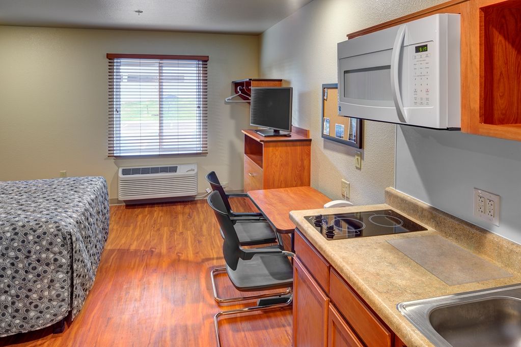 Extended Stay America Select Suites - Wichita - Airport Rum bild