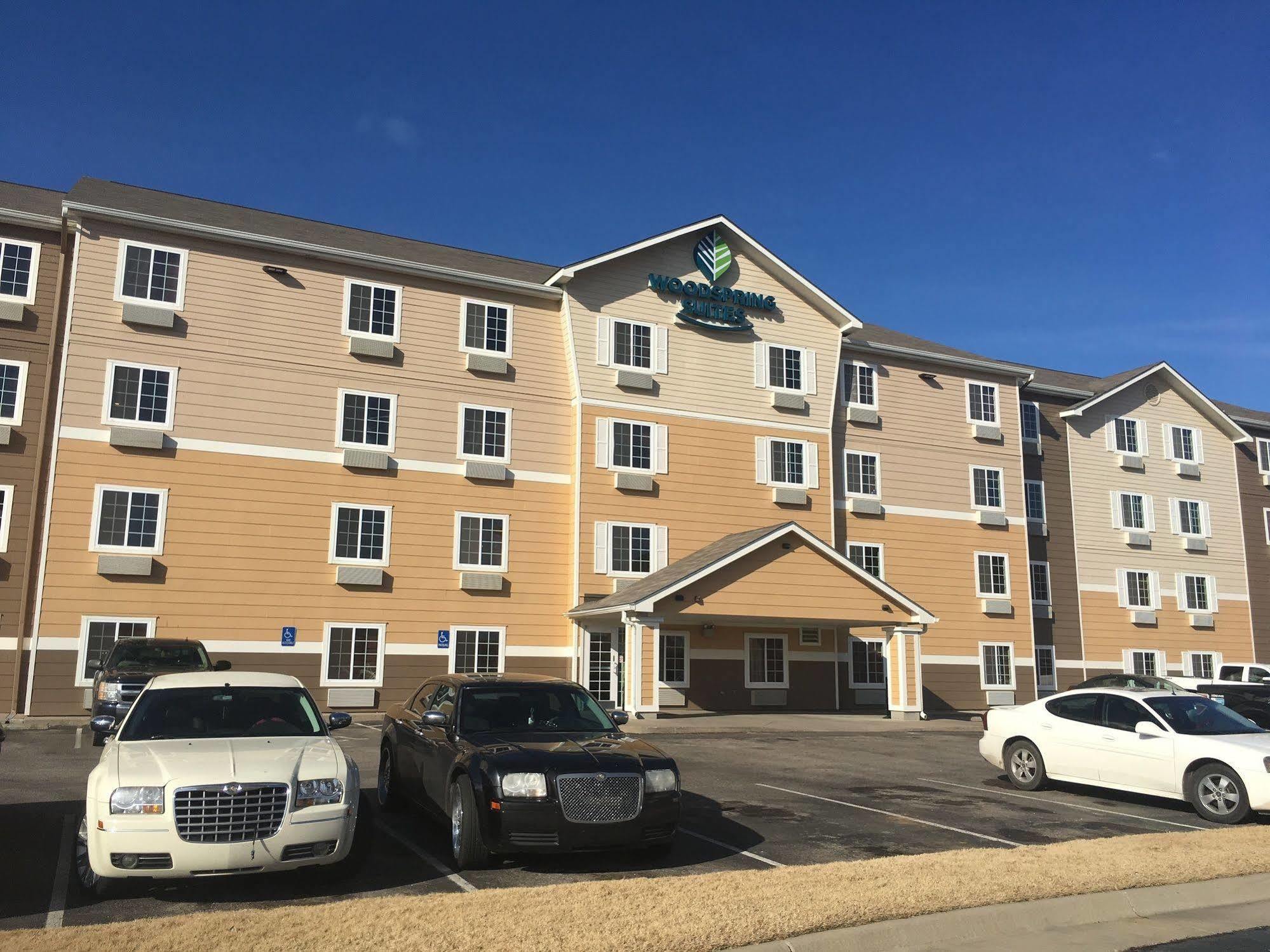 Extended Stay America Select Suites - Wichita - Airport Exteriör bild